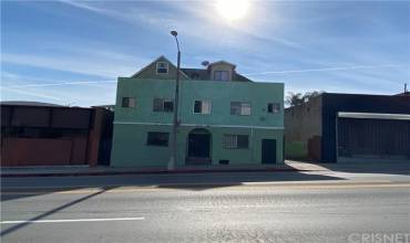 1630 West Temple St, Los Angeles (City), California 90026, ,Residential Income,For Sale,West Temple St,696684216